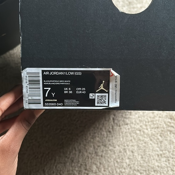 black & grey jordan lows - Picture 3 of 4